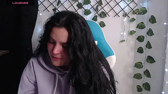 Nika_1_ live cam on StripChat