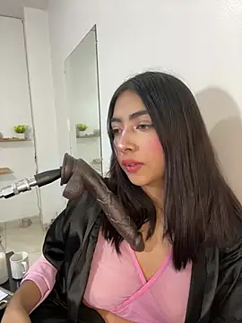 cherry_skinnyy_ webcam