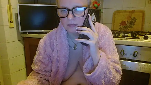 martachatte live cam on StripChat