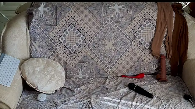 Alyonushkadarling webcam