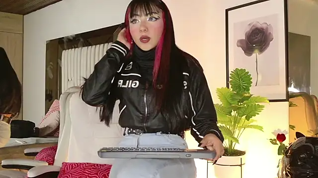 Kitty_Eliffe webcam