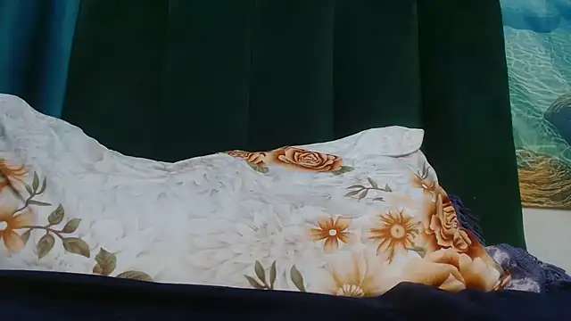 Keishaa-77 webcam