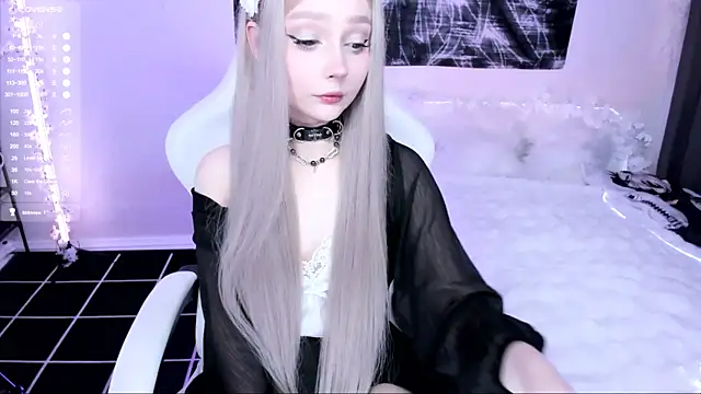 lyric4 webcam