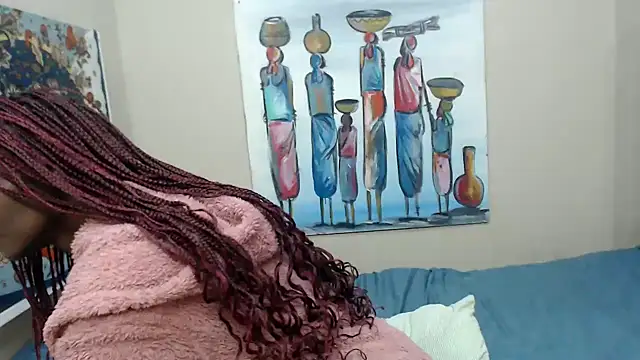 TallDivaNoir webcam