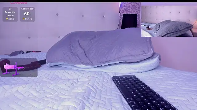 aysha_miller19 webcam