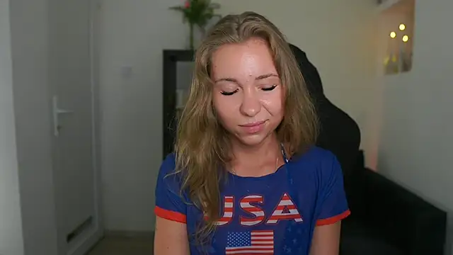 VivienVance webcam