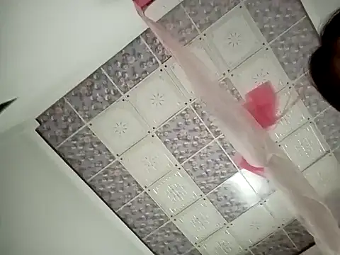 Lucky_2000 webcam