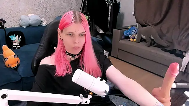 LunaPink69 webcam