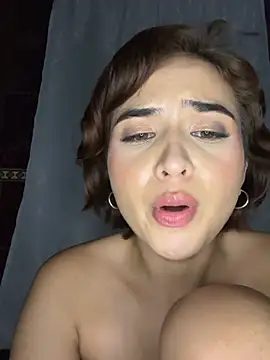 LadyScarlett_ webcam