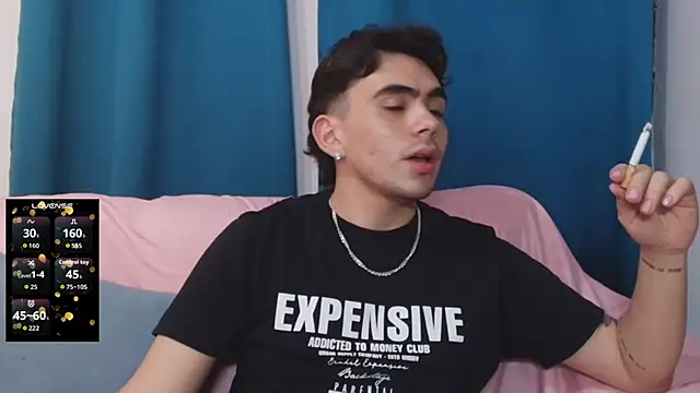adonisZafiro webcam
