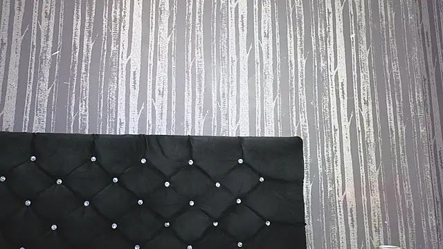 Alicee_Moonn webcam
