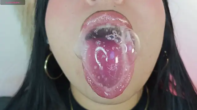 mia_roux1 webcam