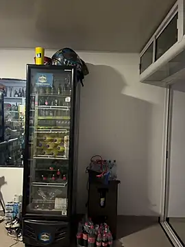 OliverWest04 webcam