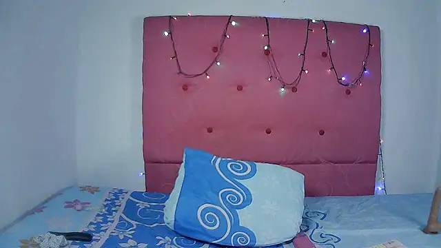 Mia_Suarez7 webcam