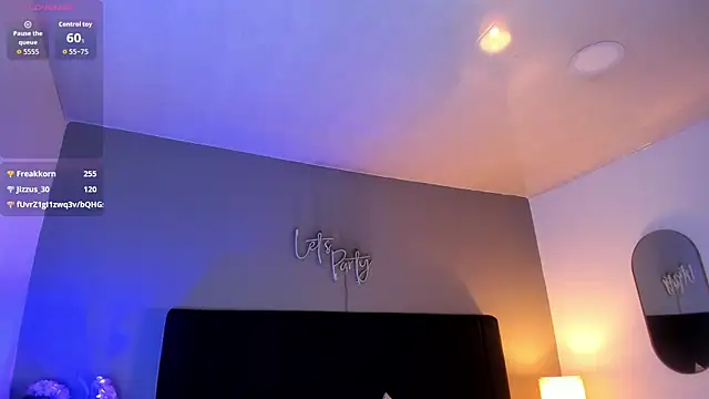 isaxcurves webcam