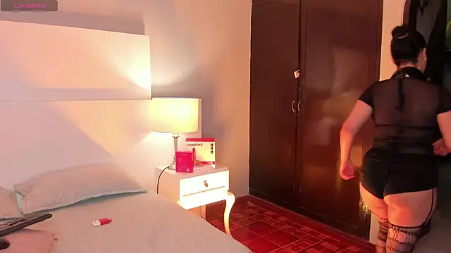 Emily_robertss1 webcam