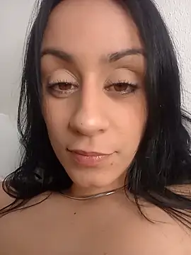 Cristalbucks webcam