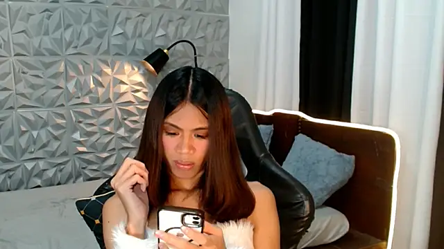 Velvet_Aurora webcam