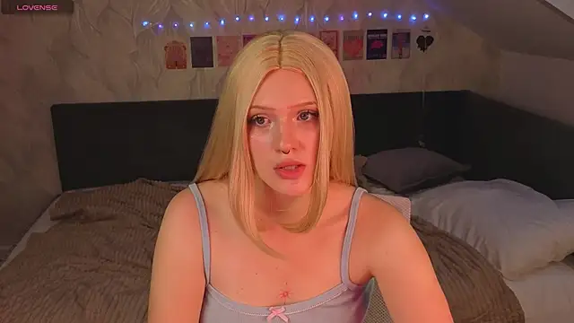 Lilly_Jhonass webcam