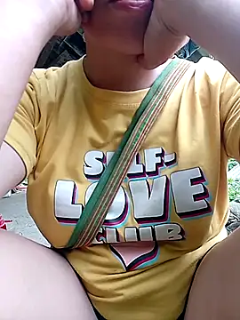 Tu-quyen webcam