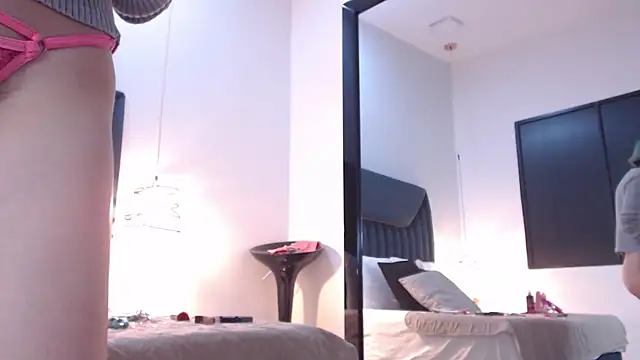 AliceStonet webcam