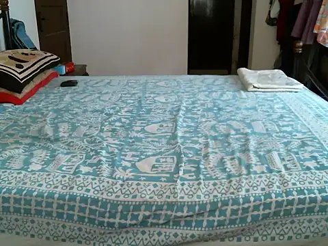 sixfeetslim webcam