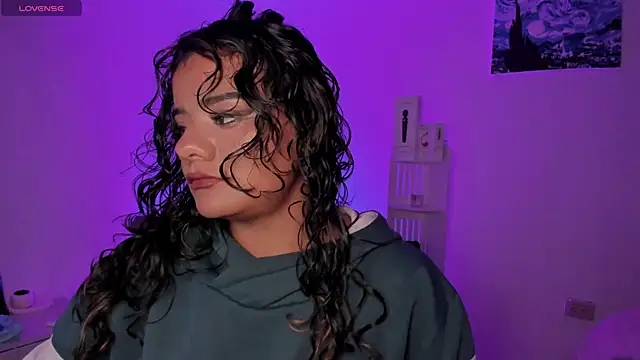 Shophie_thoopson webcam