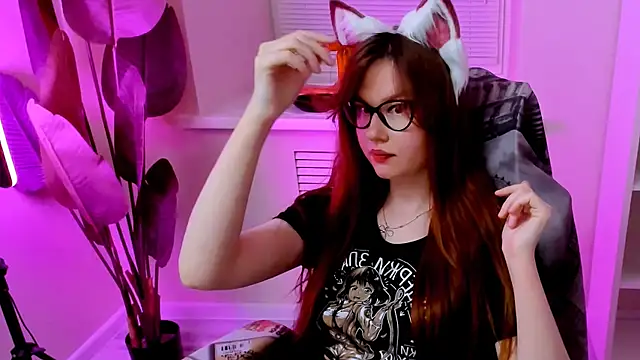 CarolGiggly live sex cam