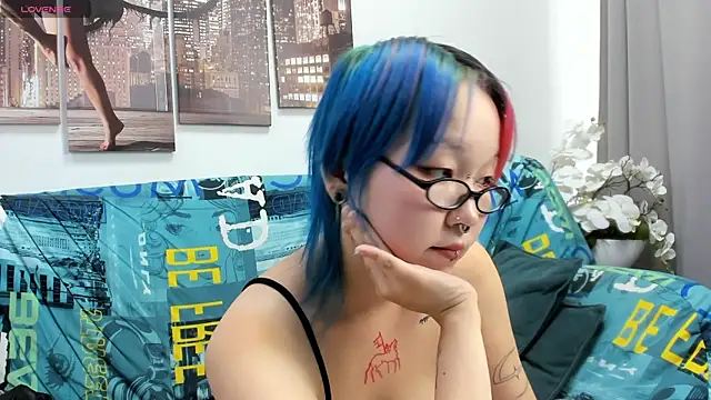 Cute__Kiko webcam