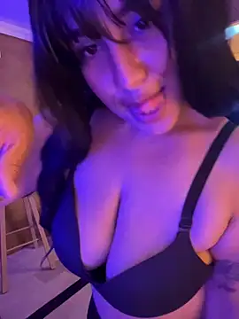 Alexia_Lerner webcam