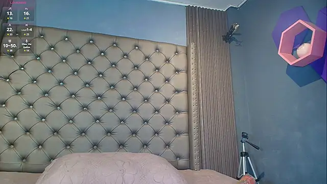 AKANE_SA live cam on StripChat