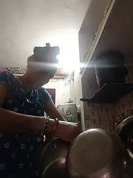 Sexy-Suhani2 live cam on StripChat