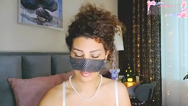 -TurkishLatina- webcam