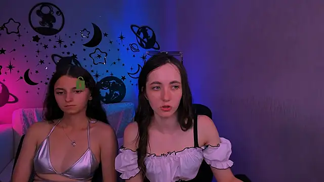 bella_dorn live cam on StripChat