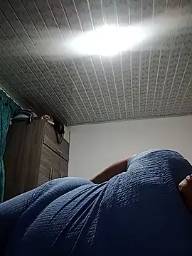 Keyla01_ webcam