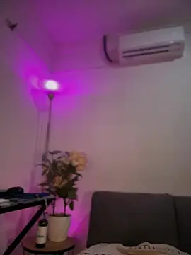 SheenaBrooke webcam