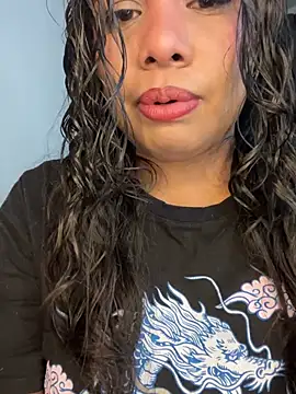 Rashell1_Queen webcam