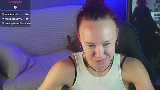 Spoty_Kate_ webcam