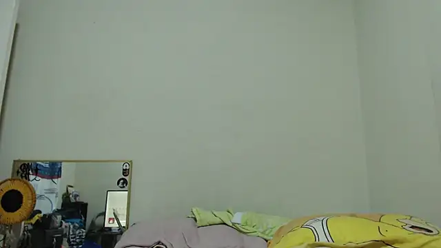 AlinaWoolf_ webcam