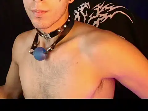 dark_men1 webcam