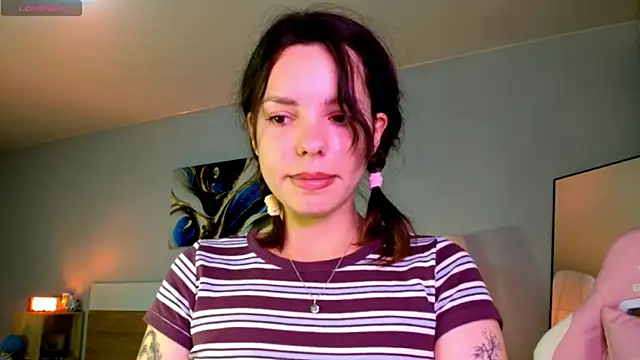 Maya_Campbell webcam