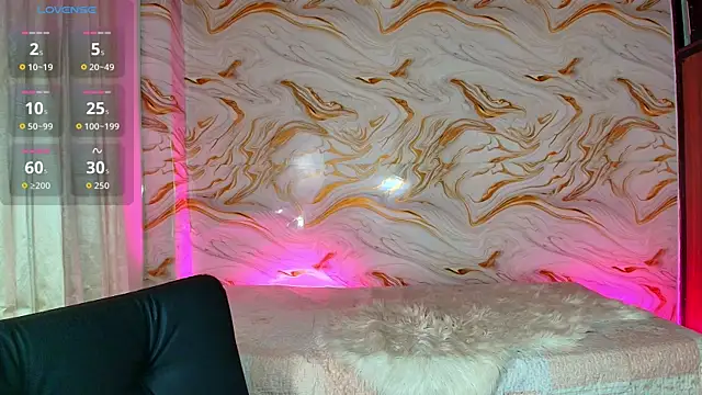 EbonyHansNight webcam