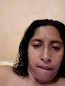 hotaniani live cam on StripChat