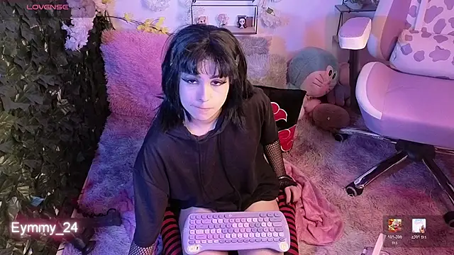 Eymmy_24 webcam