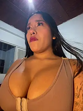 mis-violetha webcam