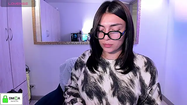 EricaVanderhill webcam