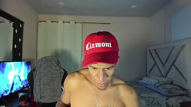 Toptony22 webcam