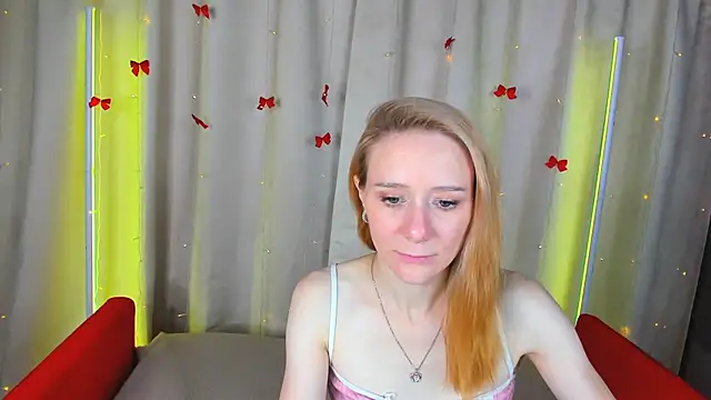 NikaBond webcam