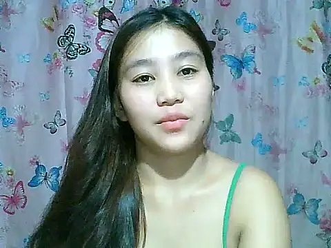 SexyAsianPussy4u webcam