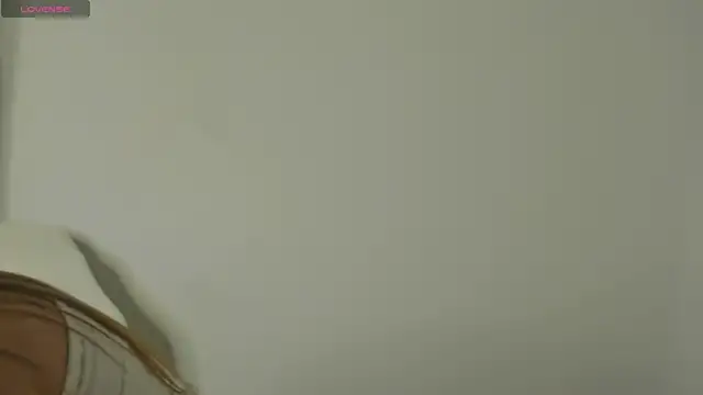 Xenia_paradise live cam on StripChat